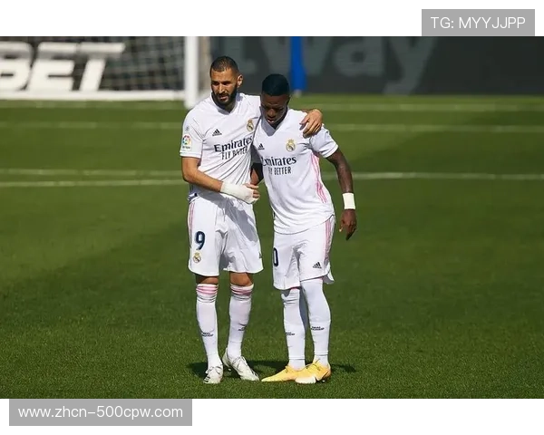 维尼修斯与西蒙尼场边冲突视频热传，球员社交媒体再度回应